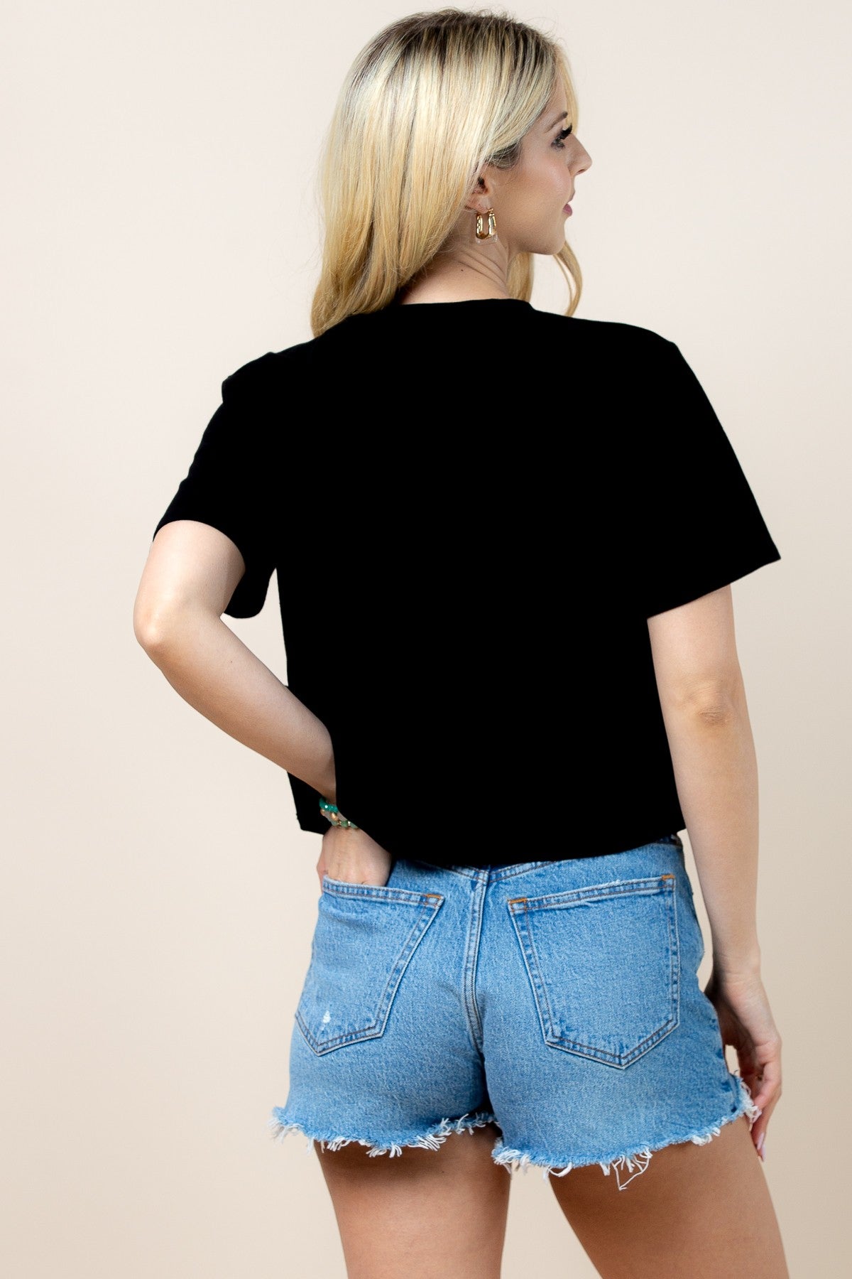 Fiona Should Took More Pic Graphic Crop Top Pre Orden